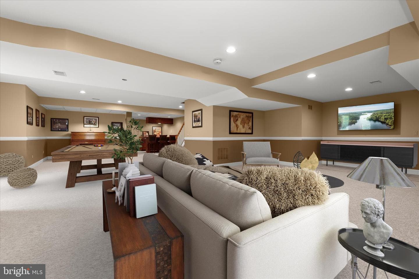 2400 Summerfield Drive photo 8