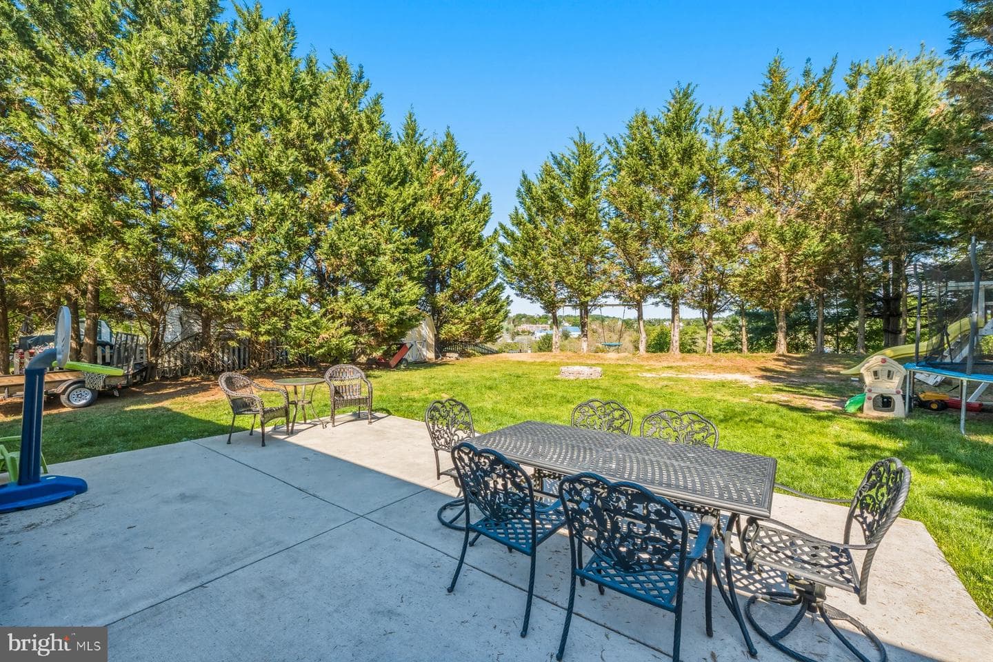 1183 Jo Apter Place photo 5