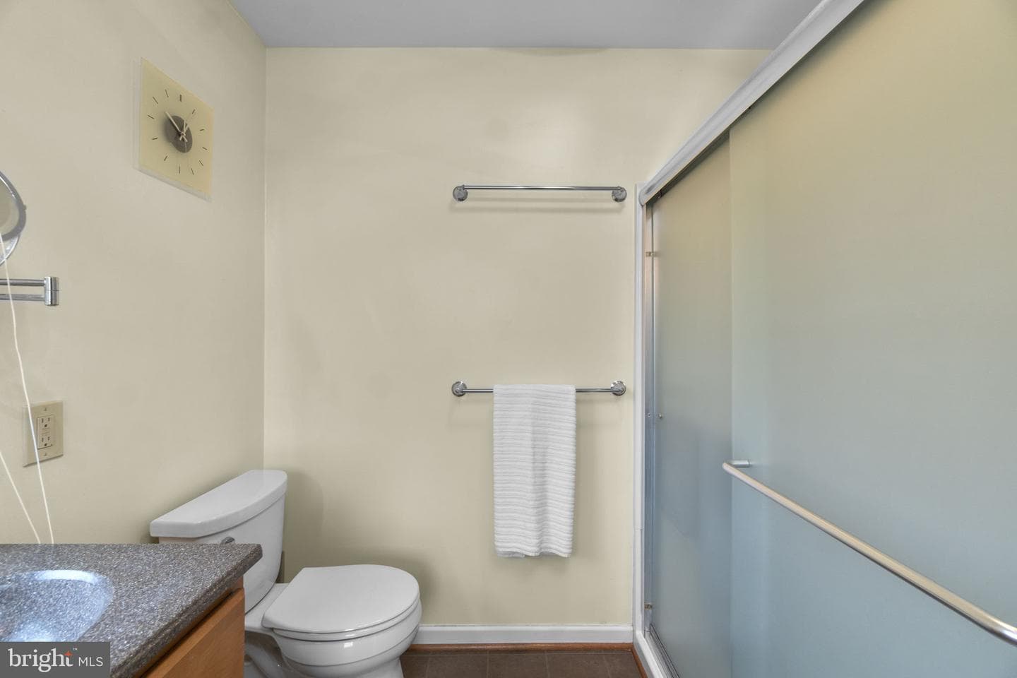 132 Dunrovin Avenue photo 16