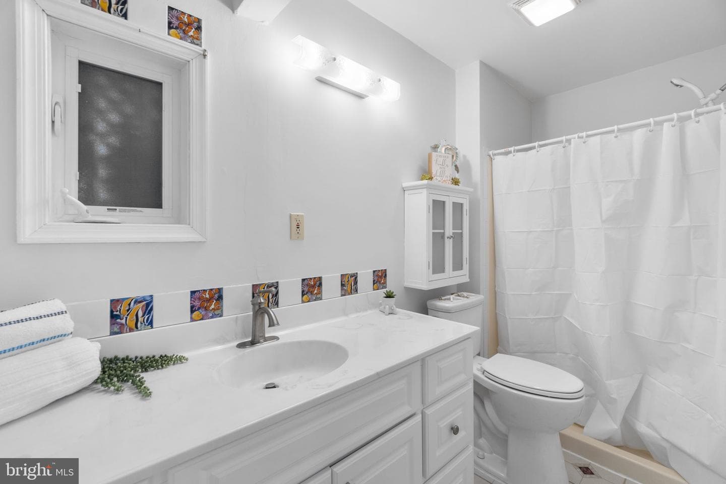 132 Dunrovin Avenue photo 38