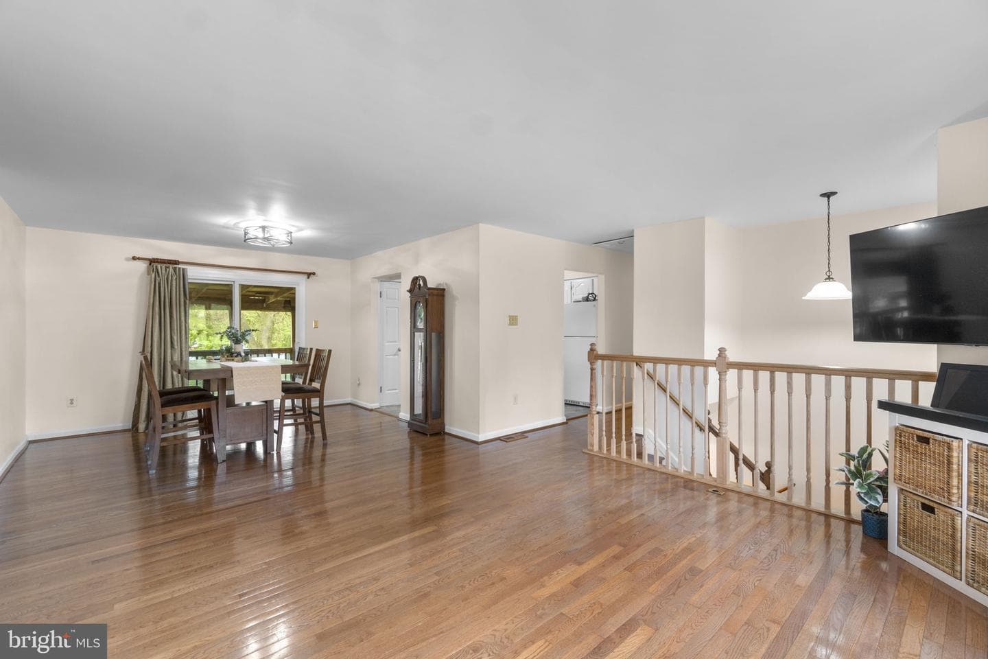 132 Dunrovin Avenue photo 7
