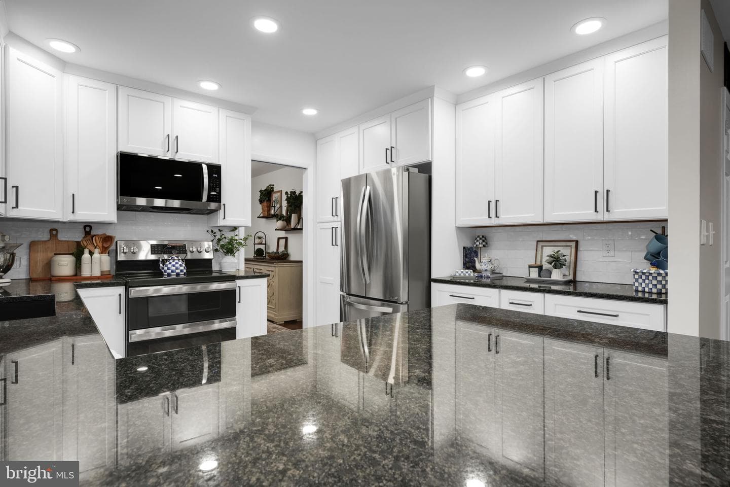 1812 Miller Drive photo 20