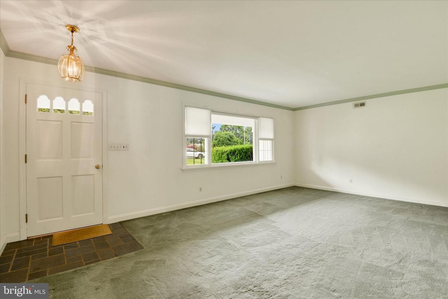 1645 Saint Paul Street photo 21