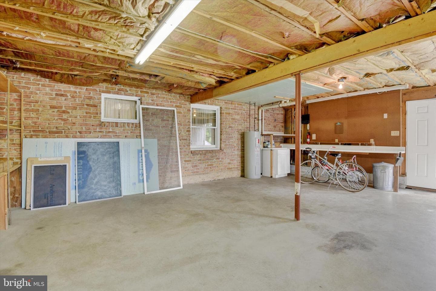 1645 Saint Paul Street photo 48