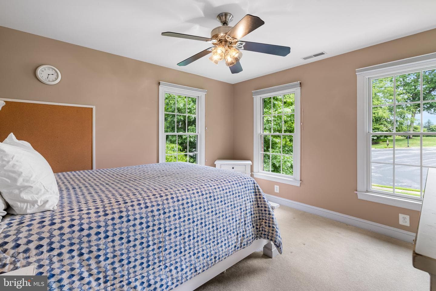 712 Lythe Hill Court photo 46