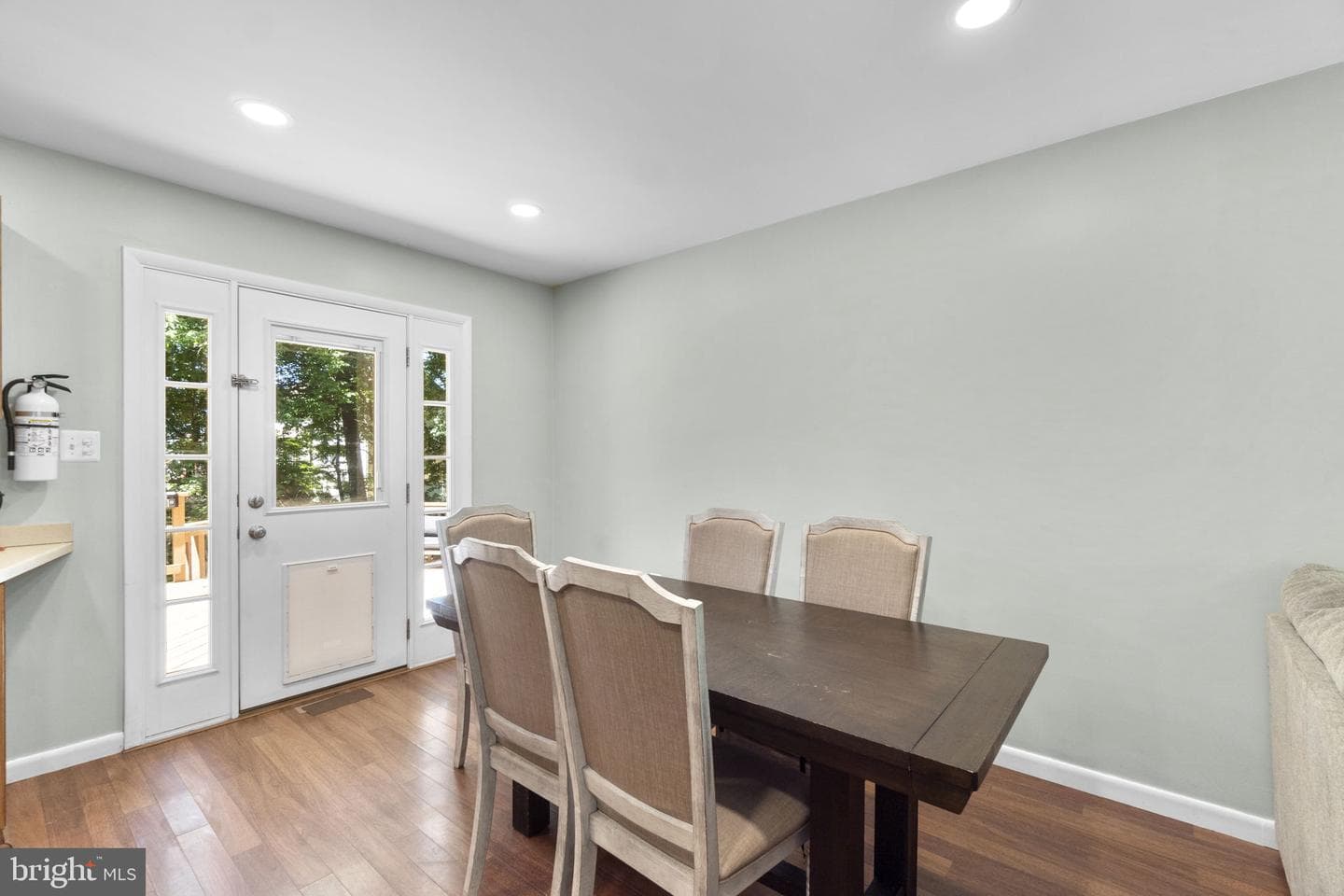 5804 Miriam Drive photo 17