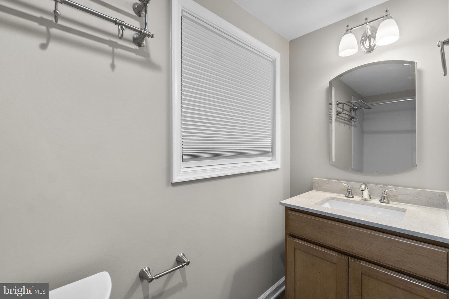 5804 Miriam Drive photo 37