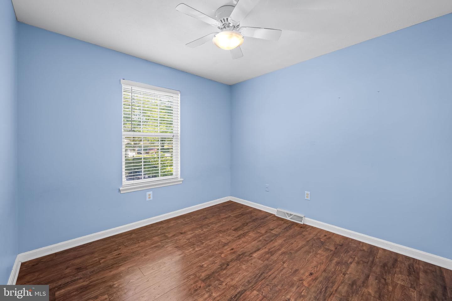 4630 Marksman Court photo 11