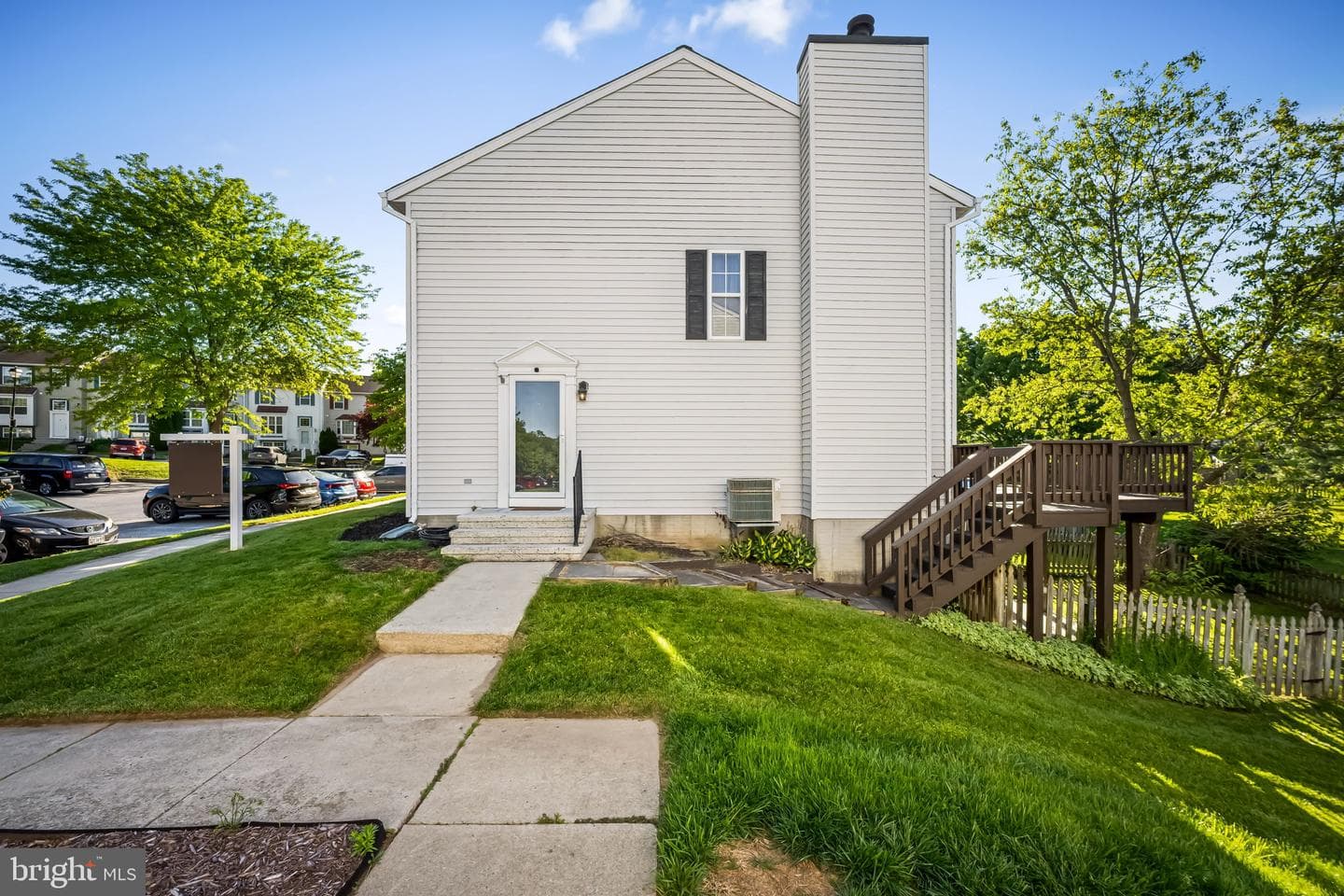 4630 Marksman Court photo 3