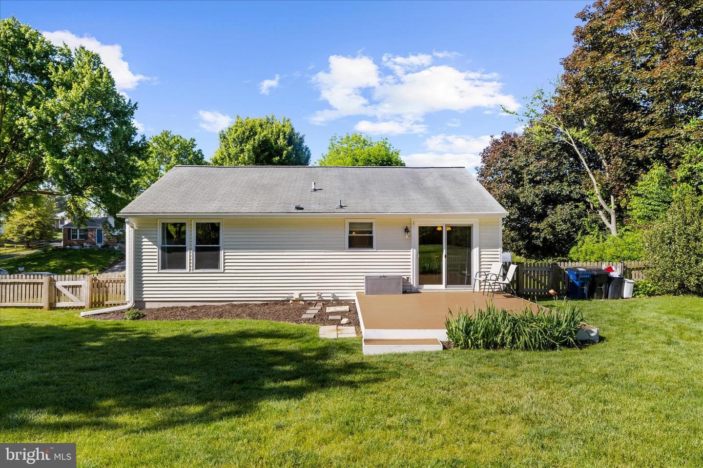 7013 Macbeth Way photo 40