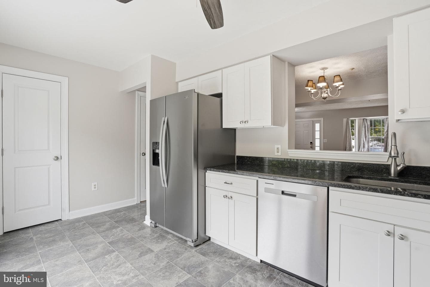 847 Medinah Circle photo 10