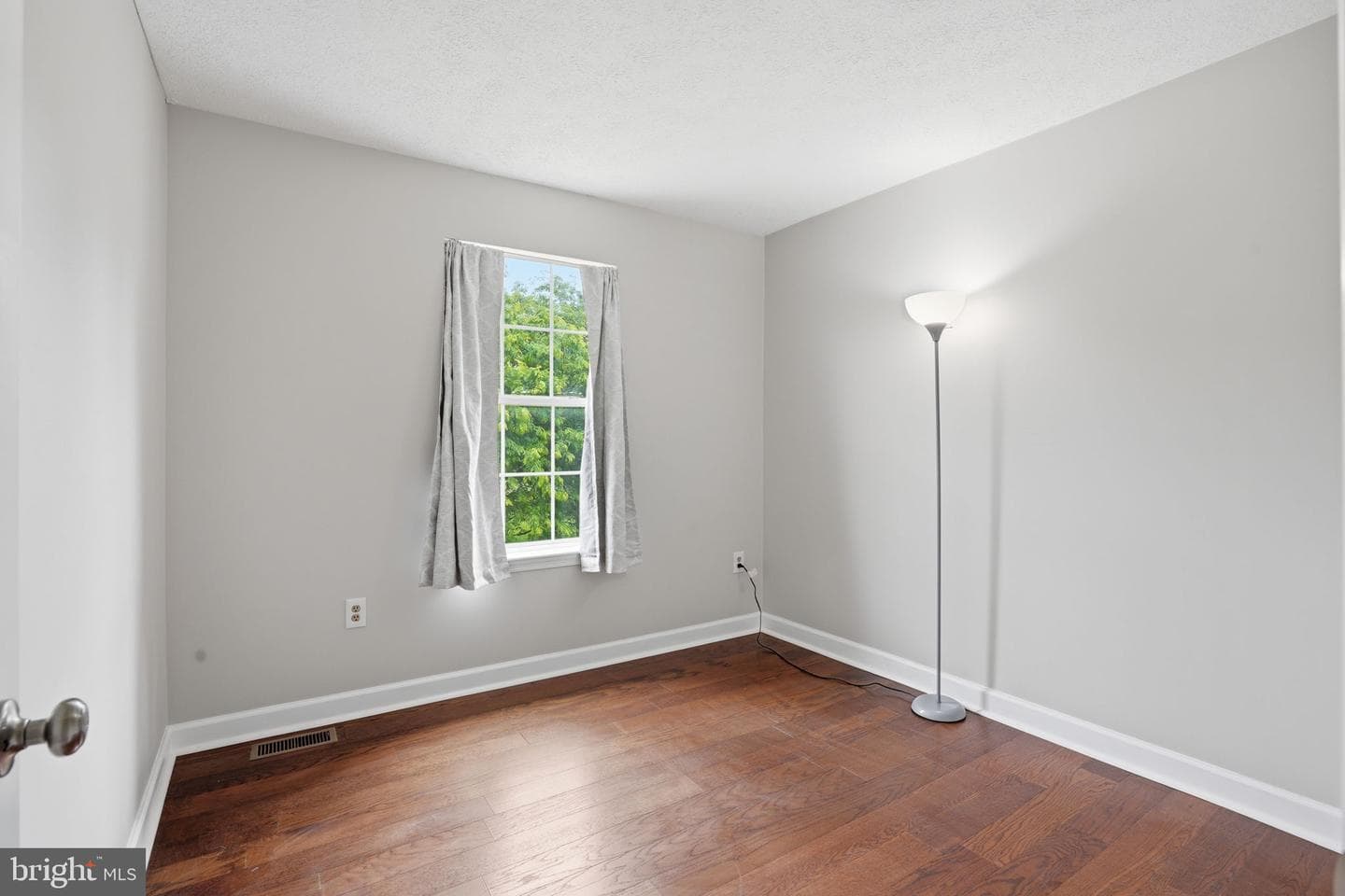 847 Medinah Circle photo 15