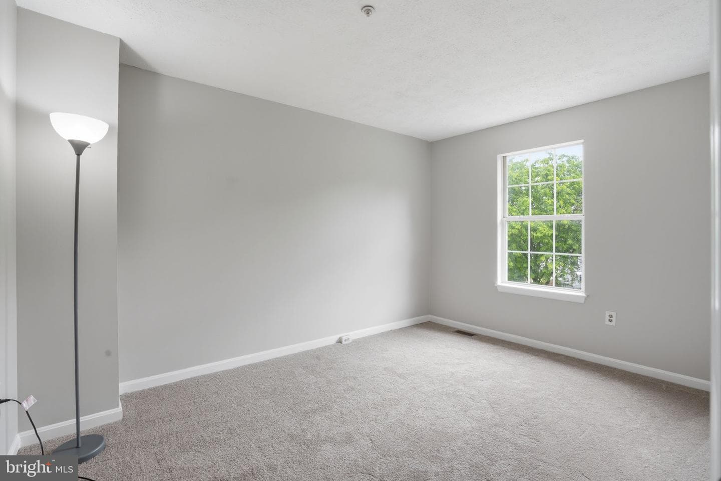 847 Medinah Circle photo 16