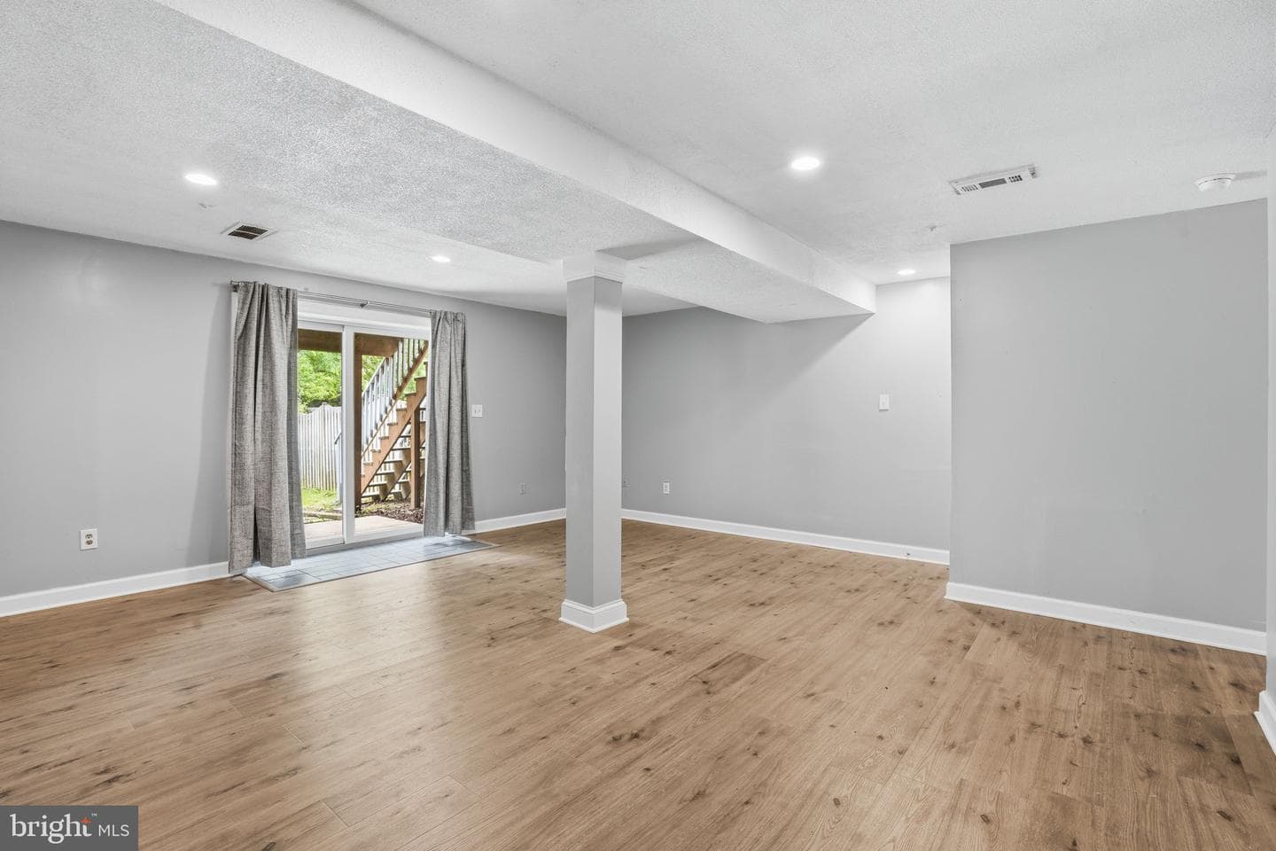 847 Medinah Circle photo 19