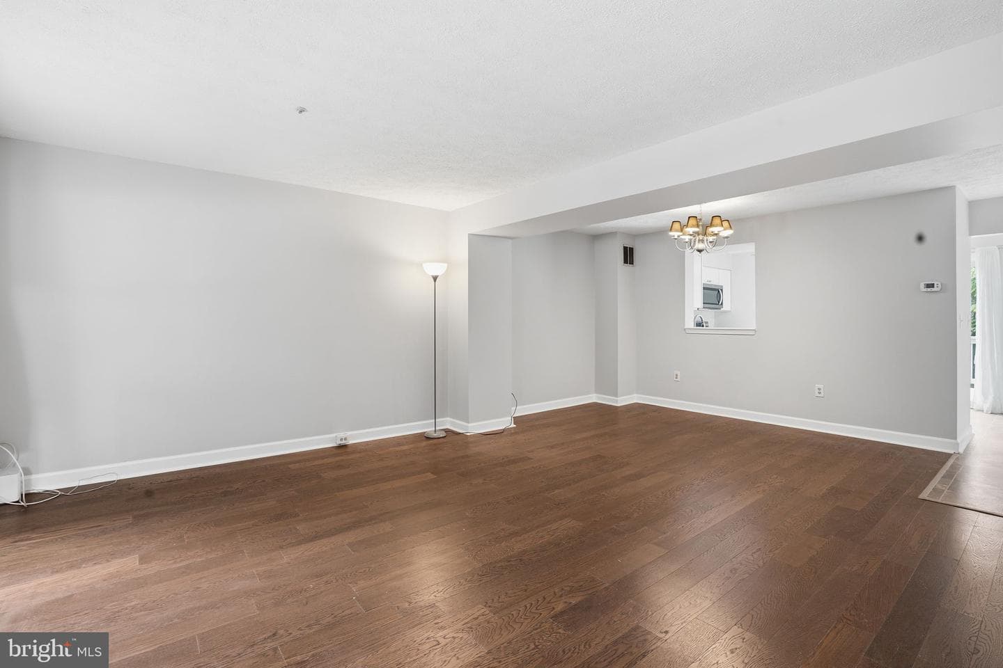 847 Medinah Circle photo 5