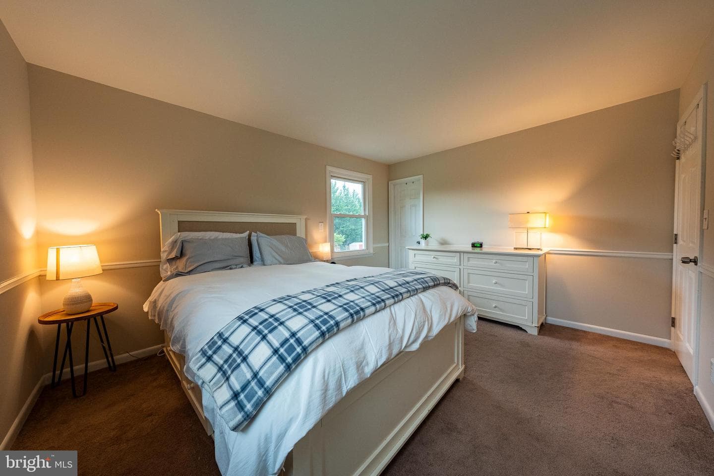 1005 Caren Drive photo 10