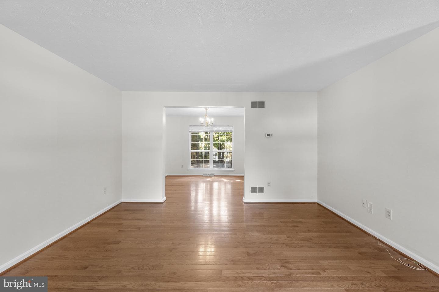 76 Marhill Court photo 9