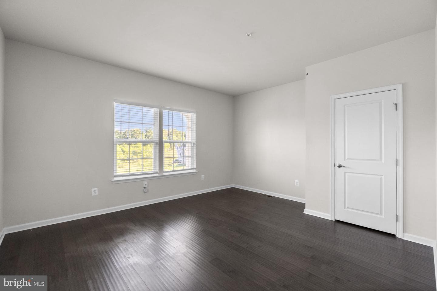 696 Wilford Court photo 15