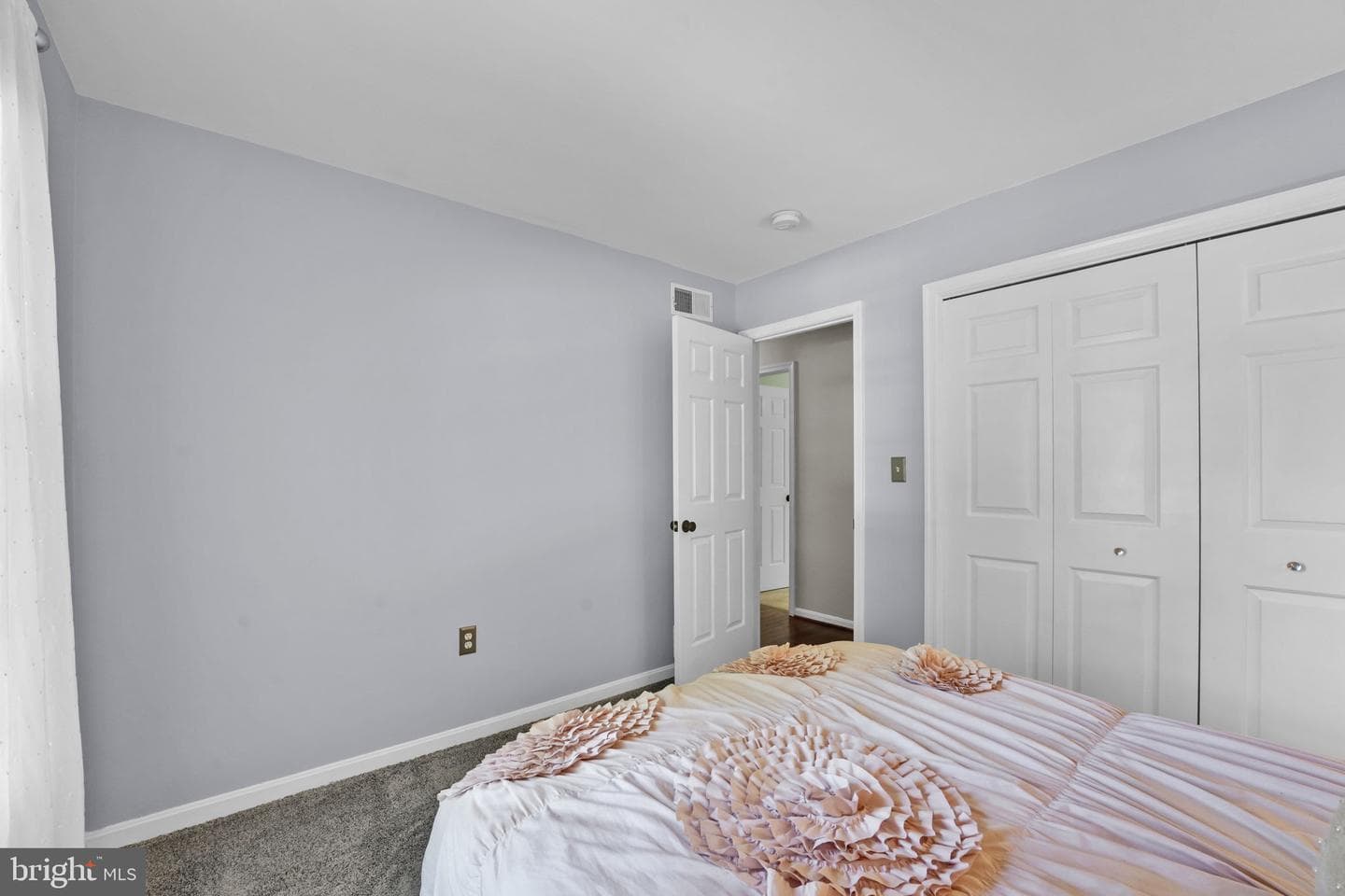 7094 Saddle Drive photo 21