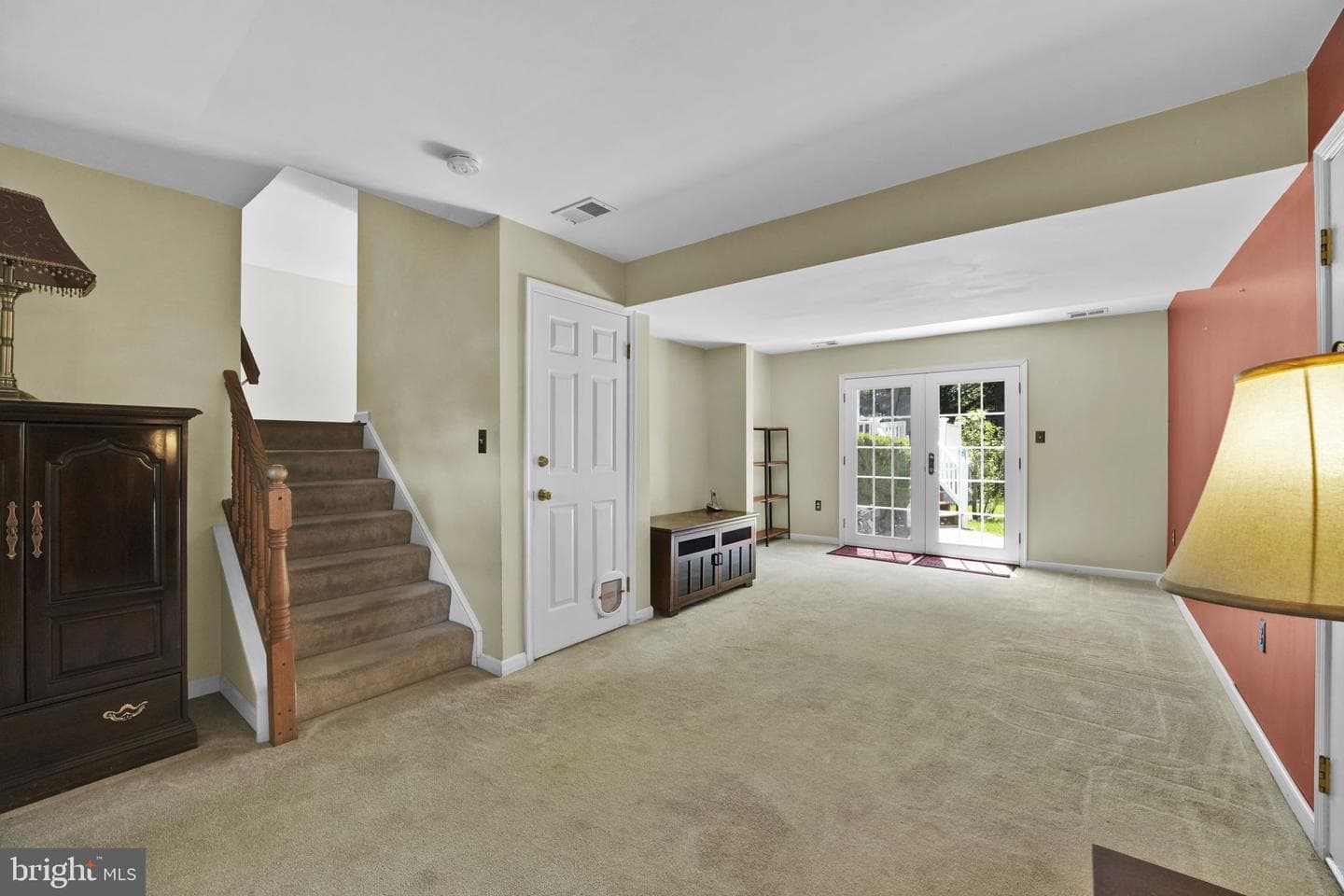 7094 Saddle Drive photo 27