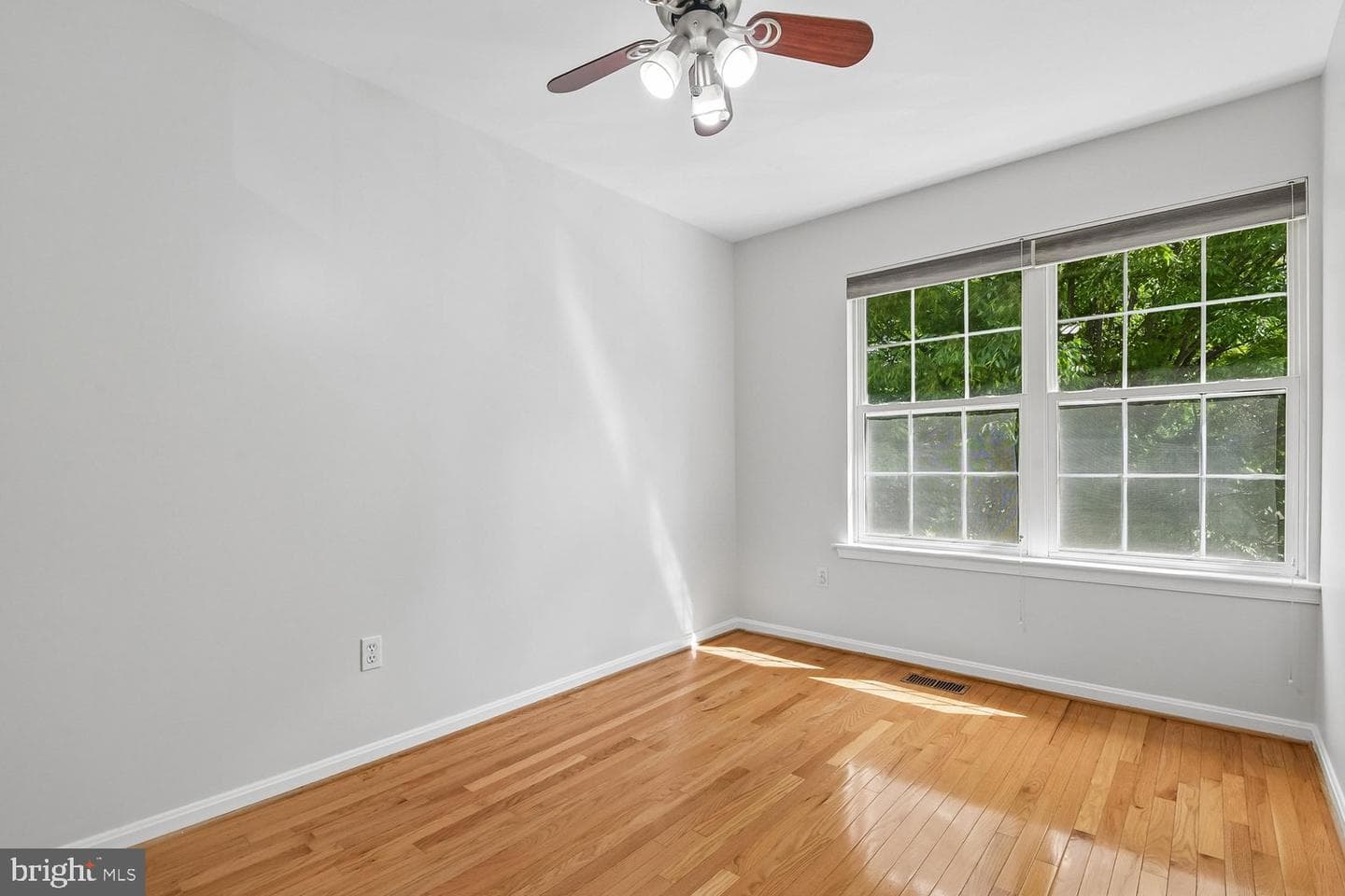 628 Autumn Sky Court photo 17
