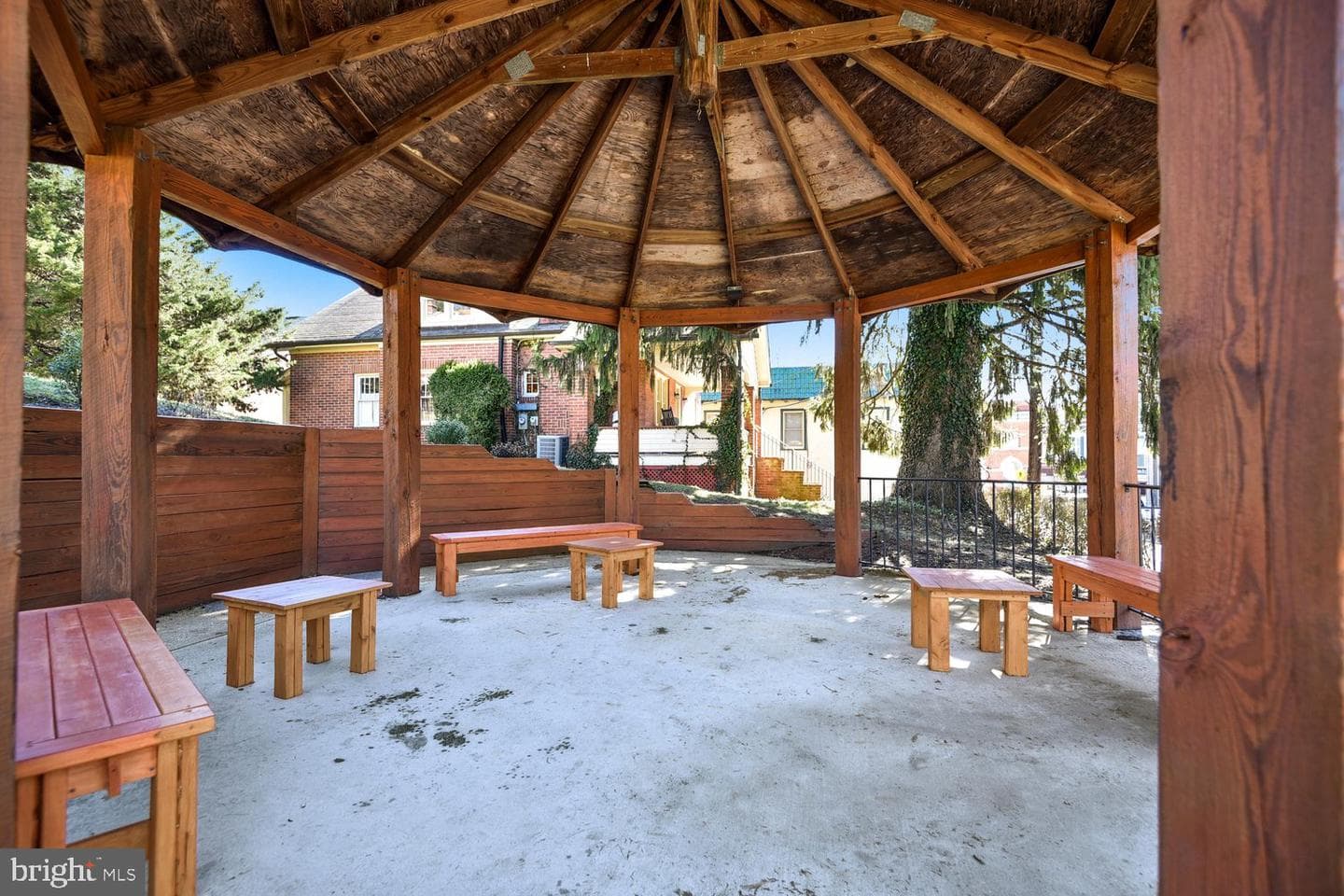 628 Autumn Sky Court photo 34