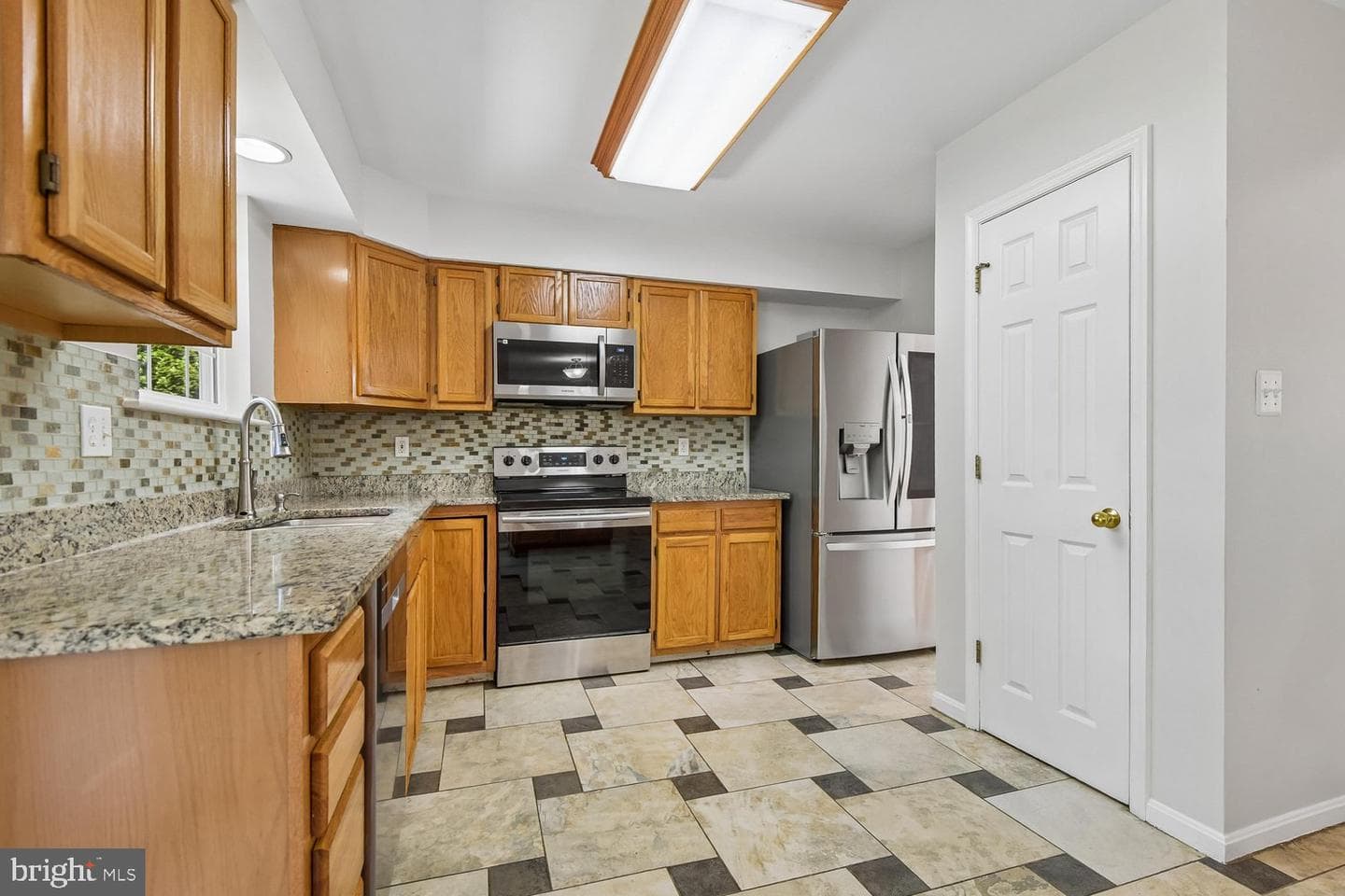 628 Autumn Sky Court photo 7