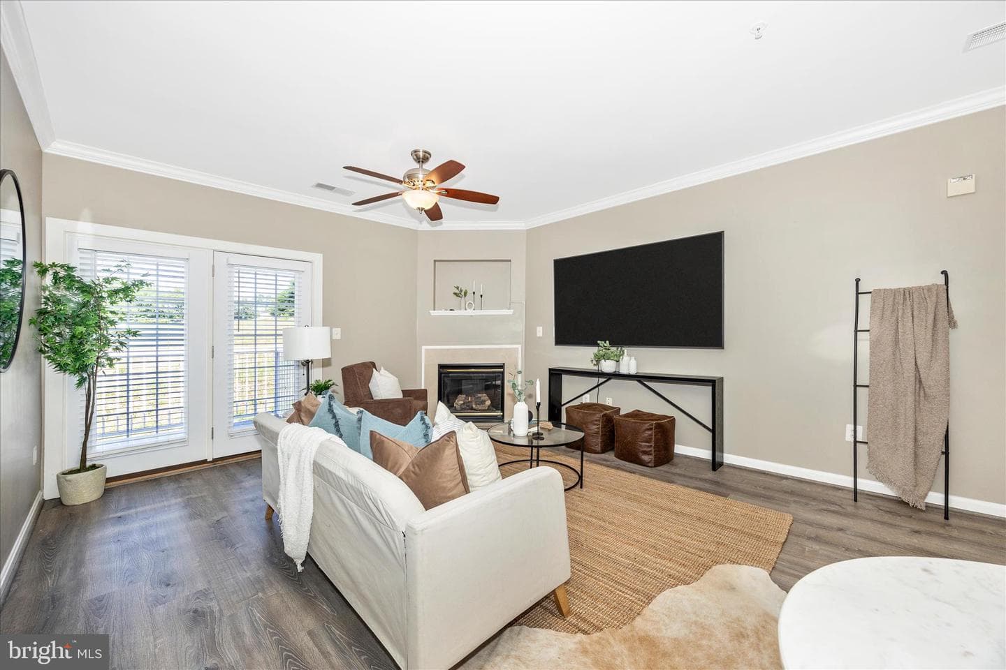 1593 Homeland Drive #3c photo 4