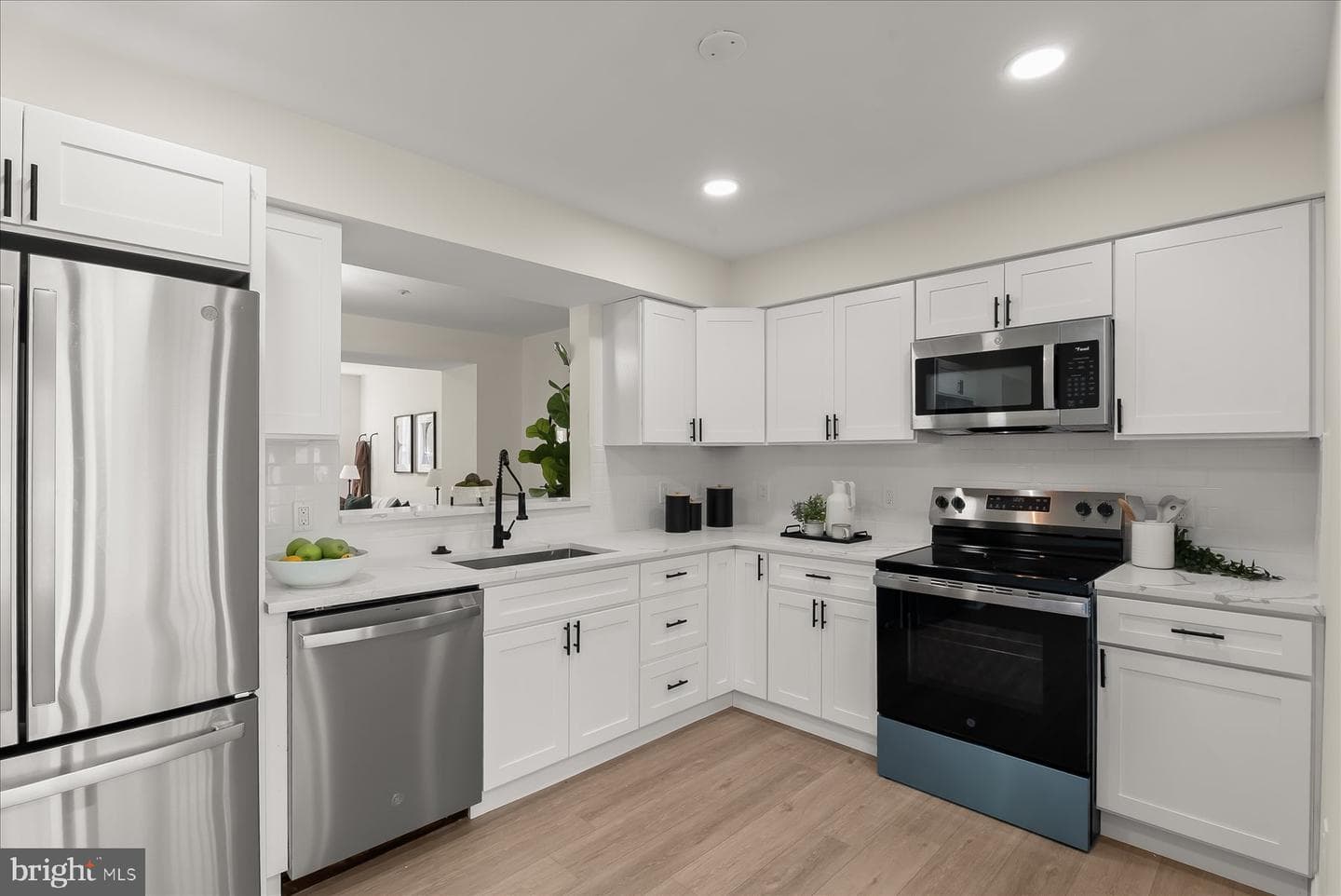 782 Medinah Circle photo 9
