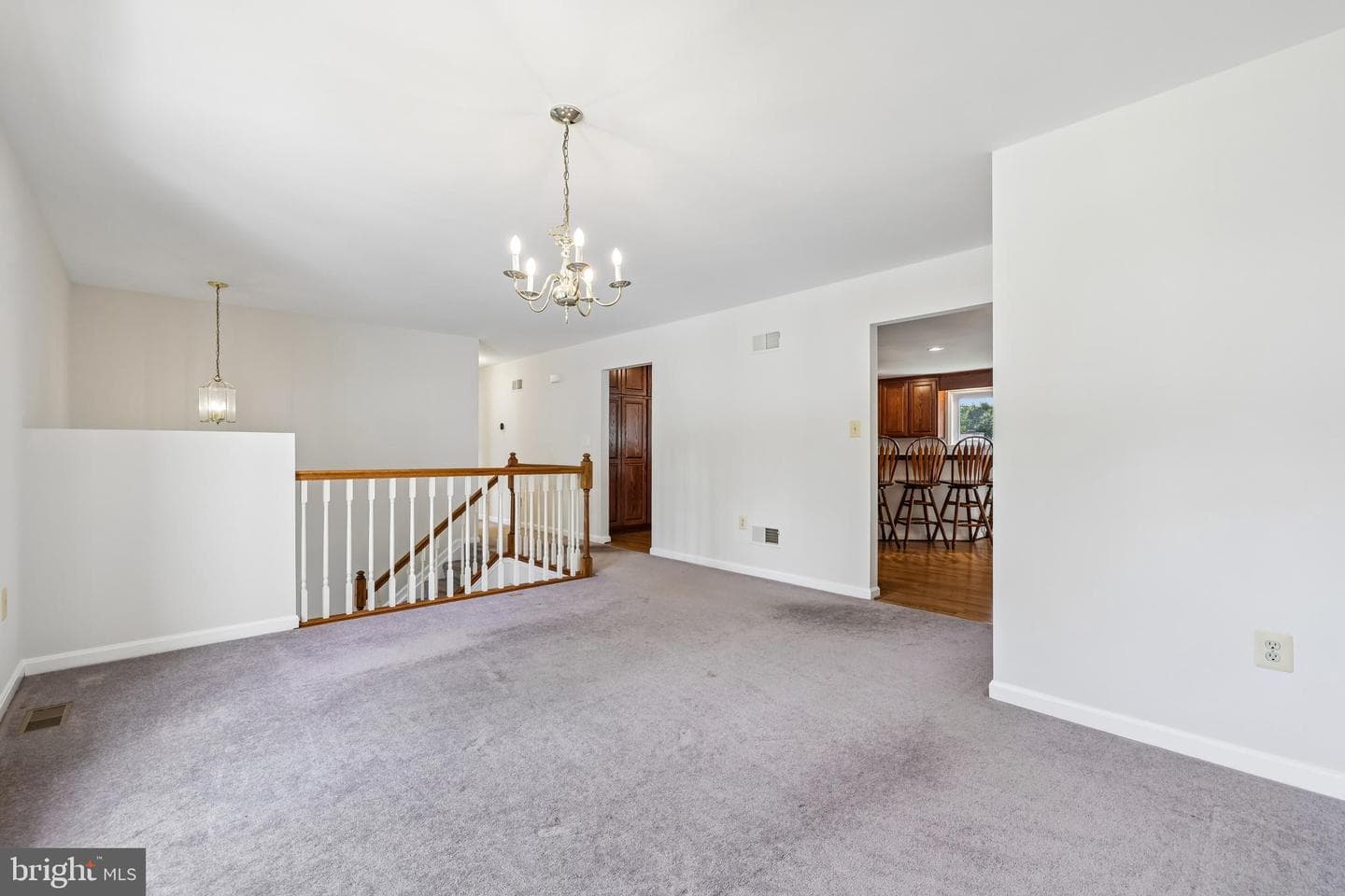 902 Clauser Court photo 14