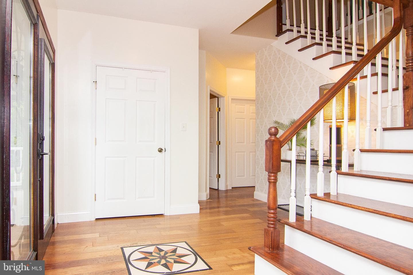 2803 Hilltop Drive photo 3
