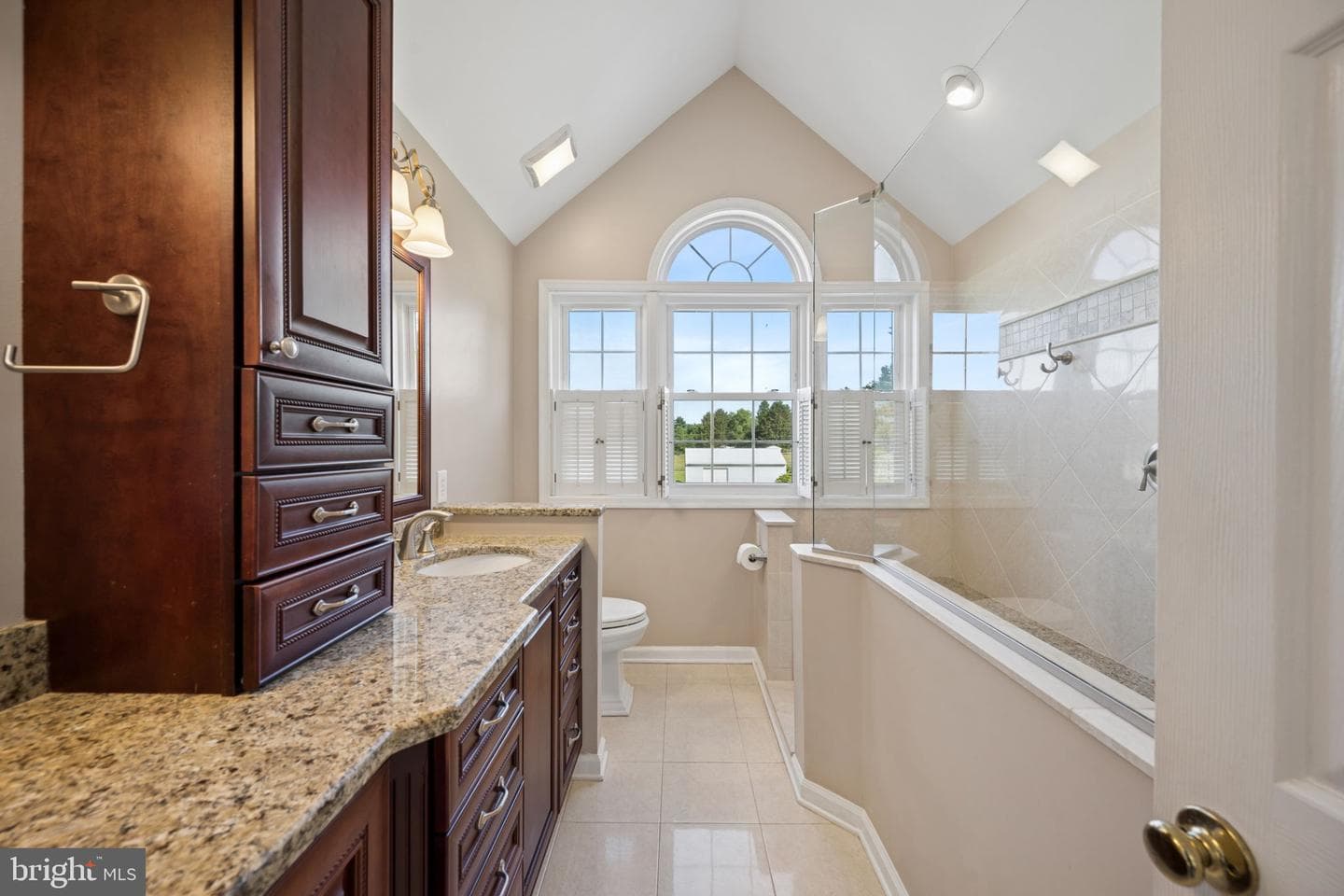 5090 Amantea Way photo 42