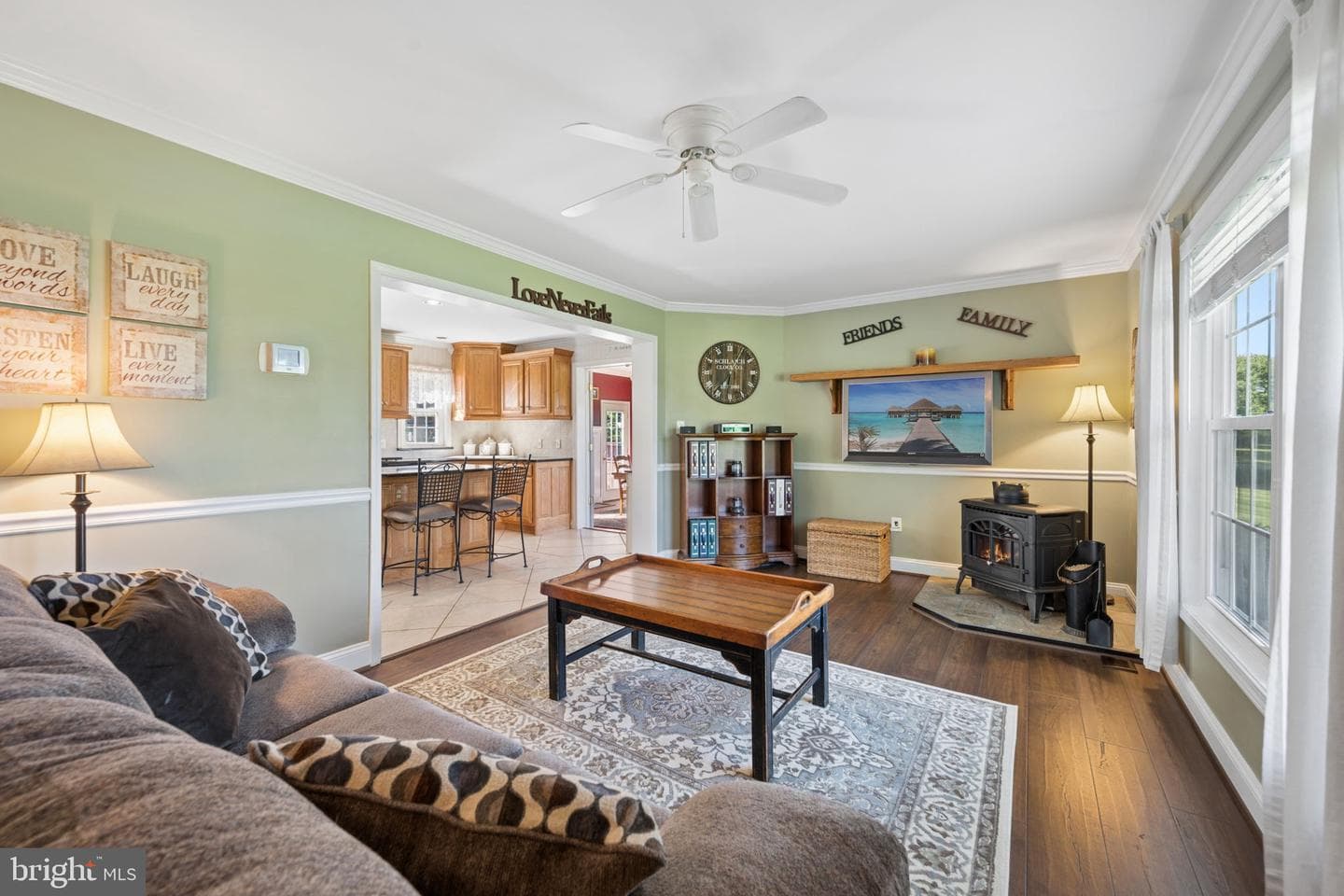 5090 Amantea Way photo 7