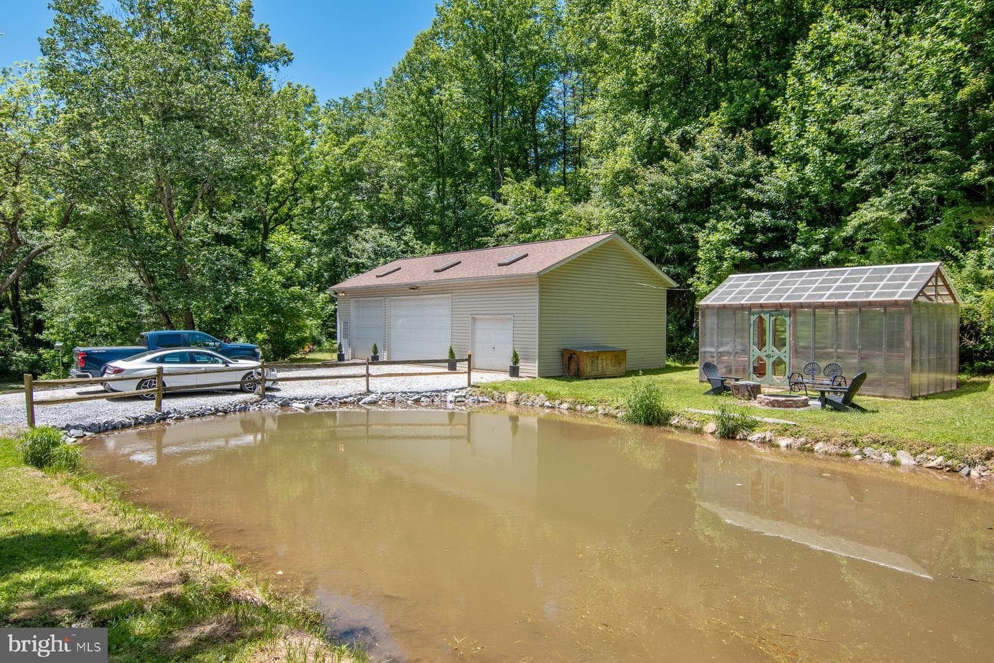 2816 Littlestown Pike photo 13