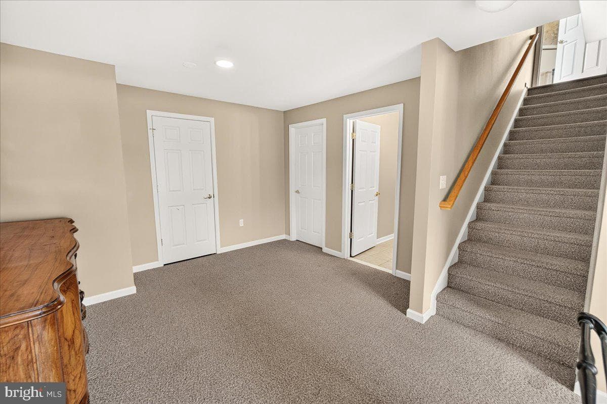 7220 Shub Farm Road photo 34