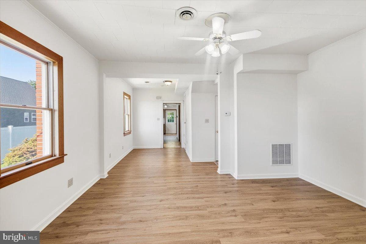 6824 Woodbine Road photo 6