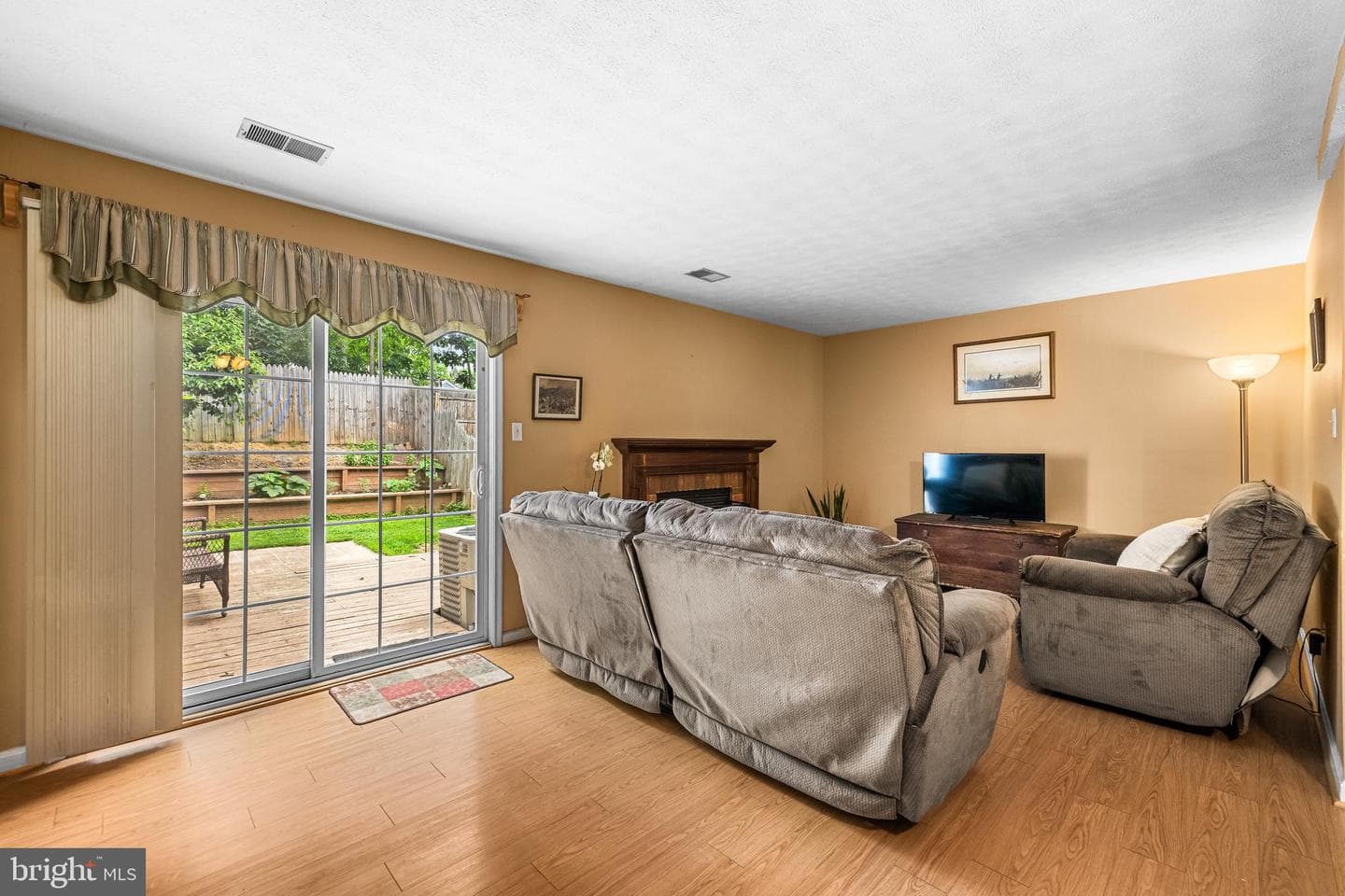 942 Gaming Square photo 7