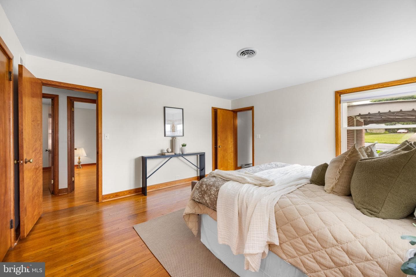 2883 Park Avenue photo 28