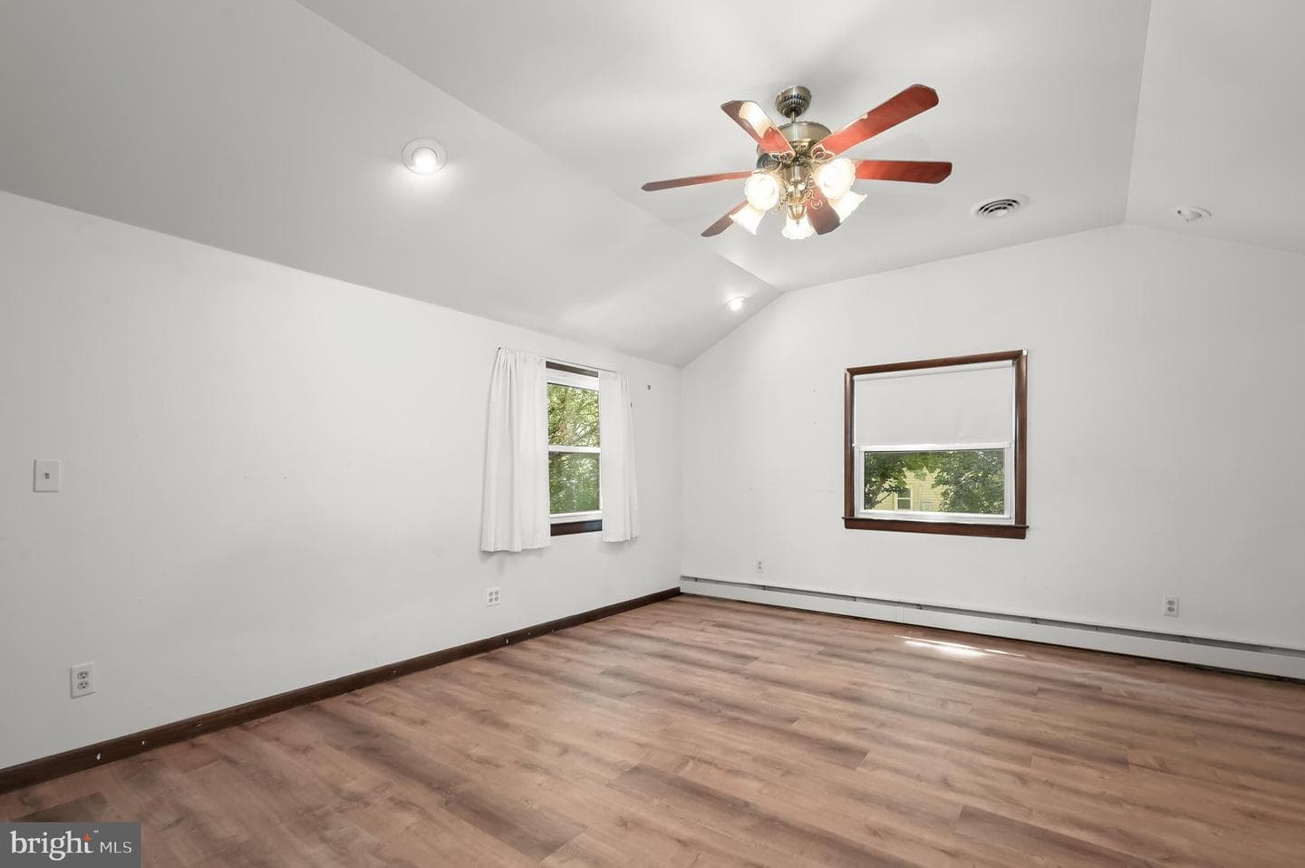 7416 Centre Street photo 24