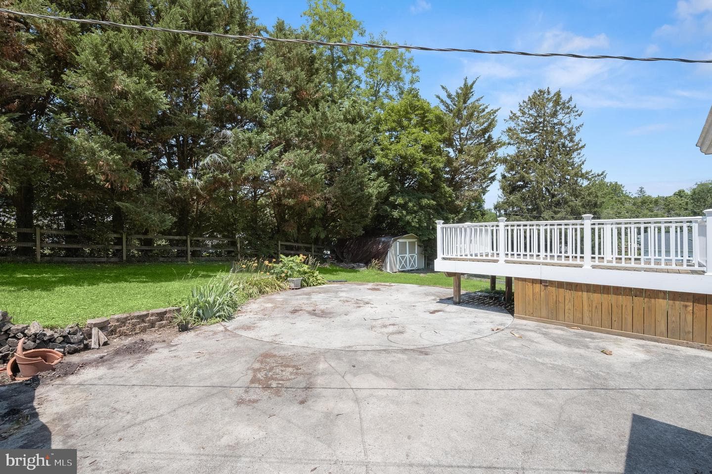 7416 Centre Street photo 52