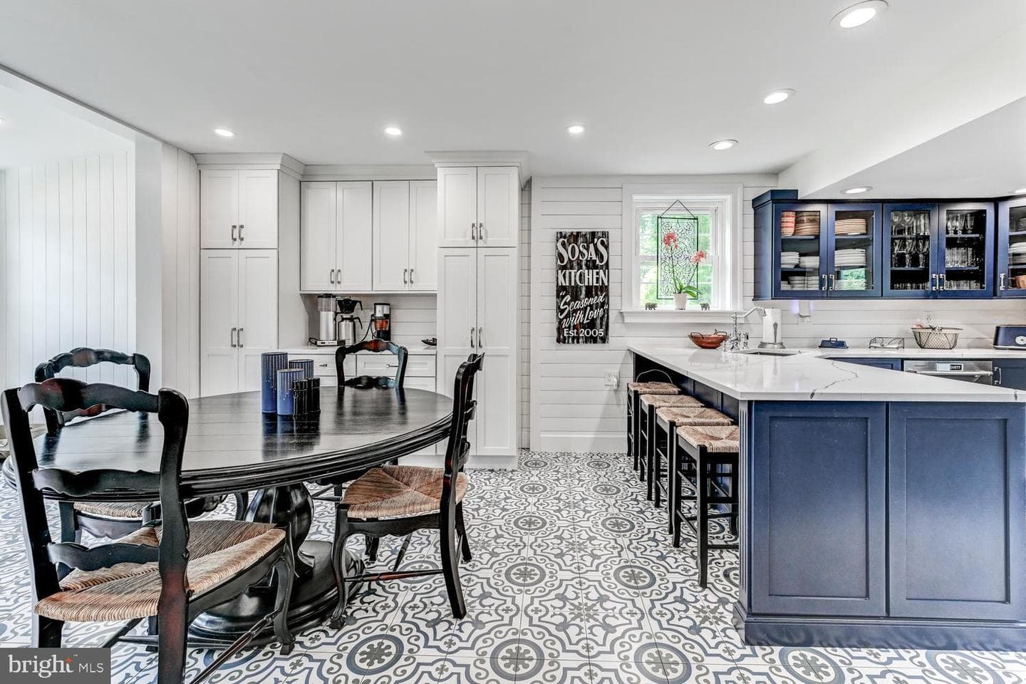 2546 Hollingsworth Road photo 13