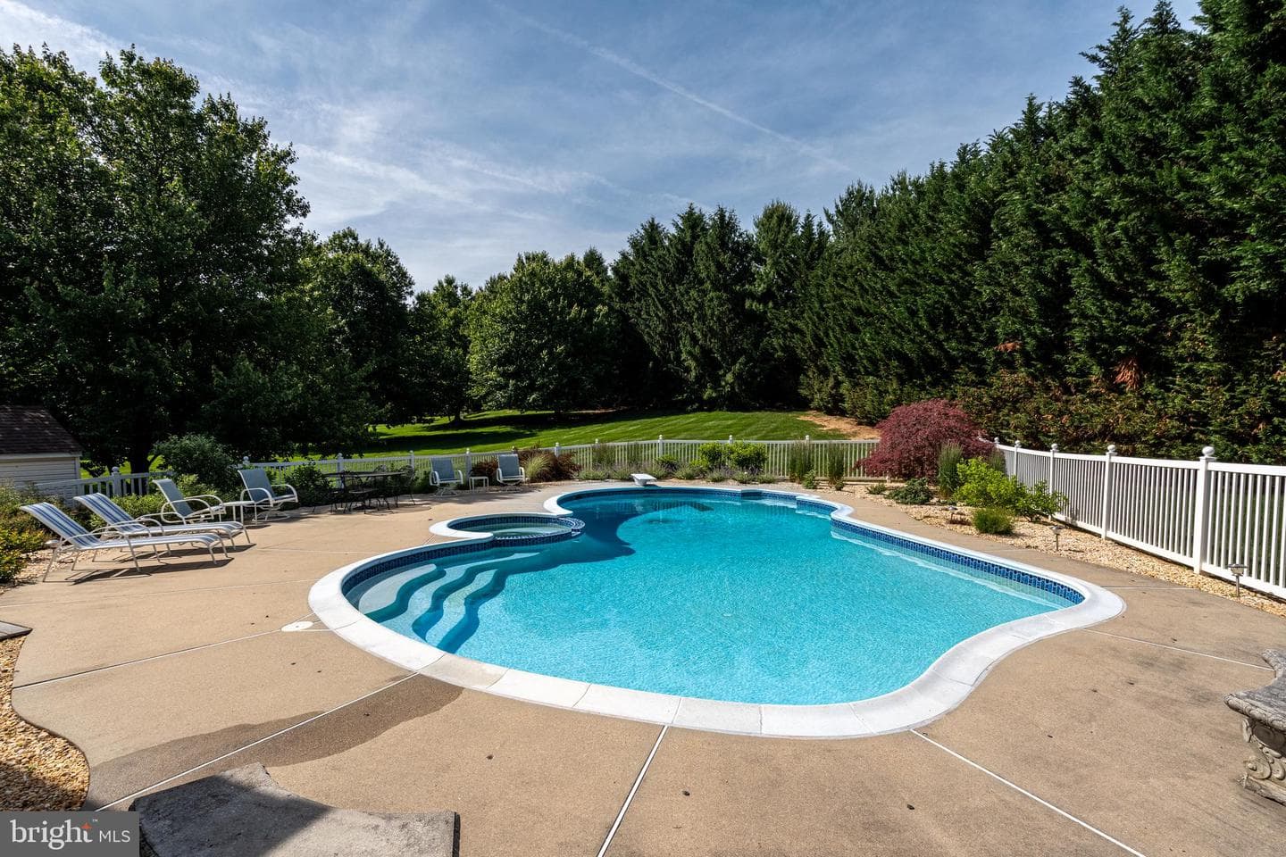4915 Jalmia Road photo 42
