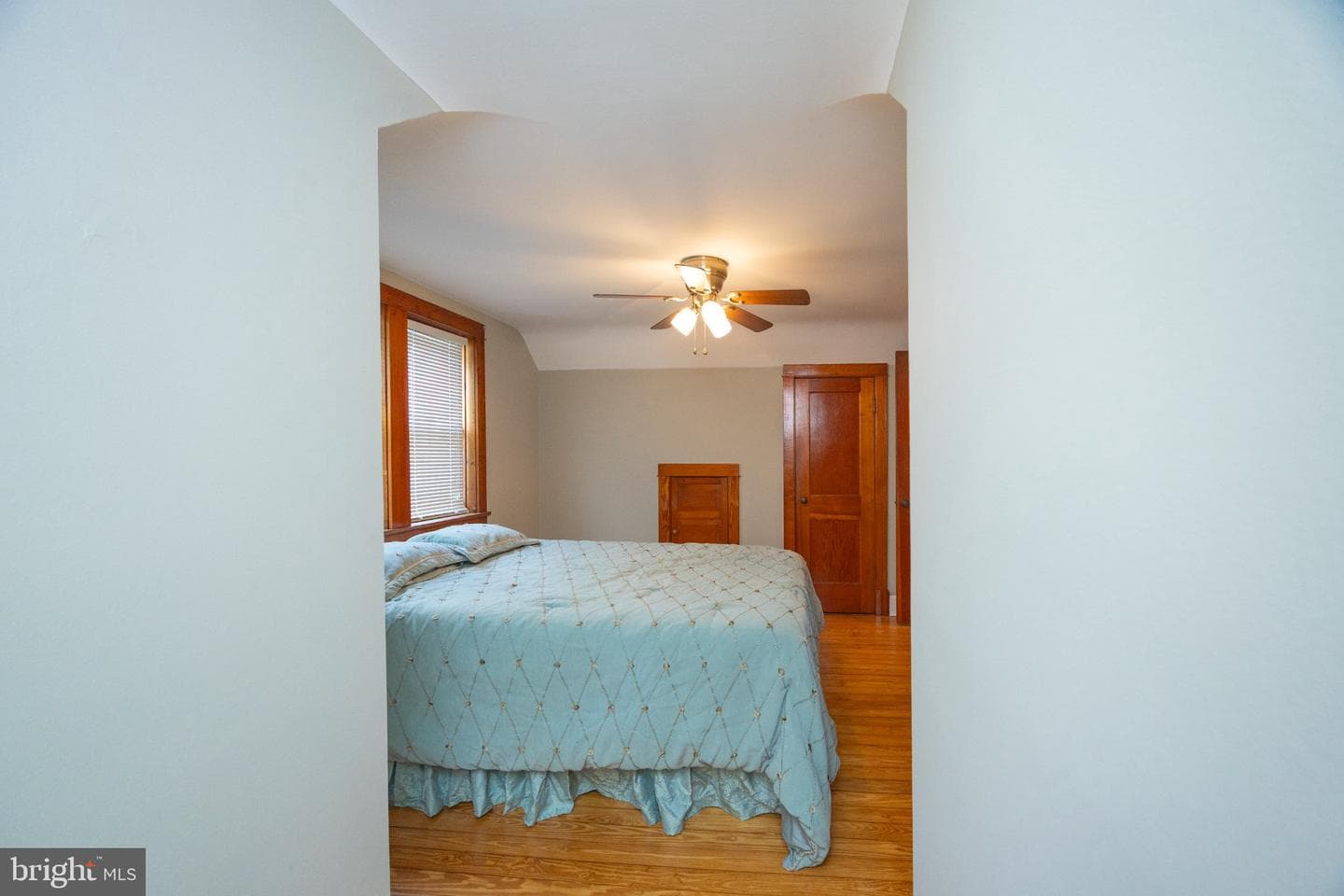 515 Locust photo 68