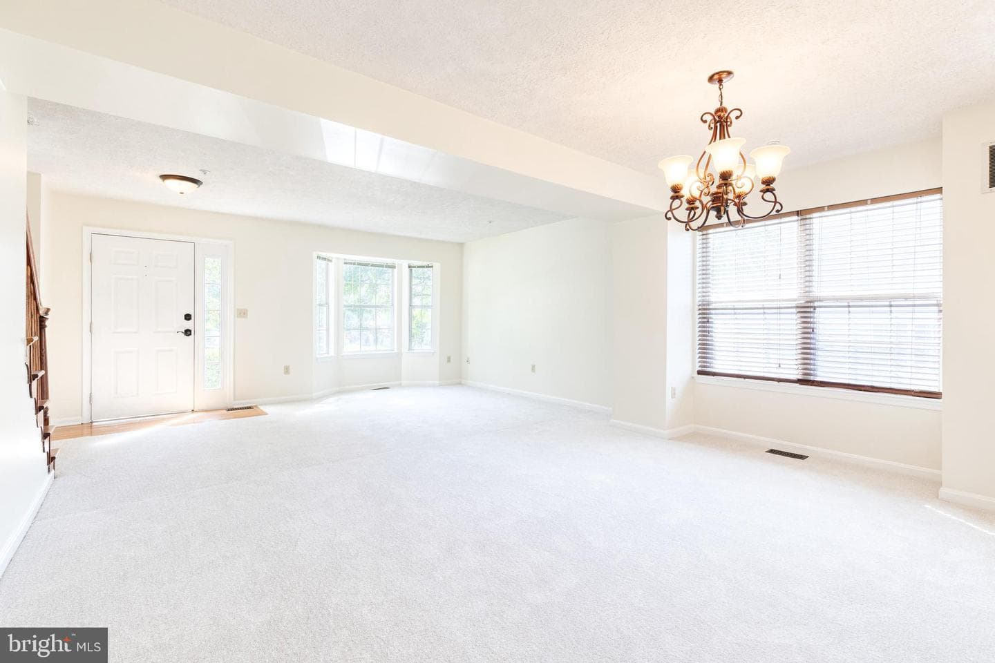 710 Medinah Circle photo 9