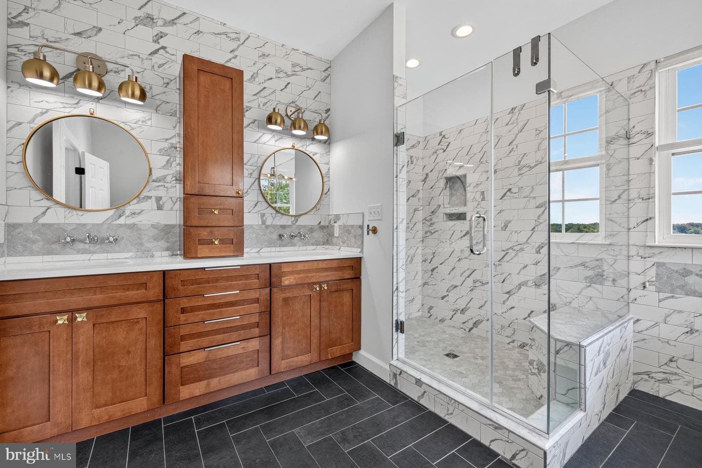 5891 Woodbine Road photo 32