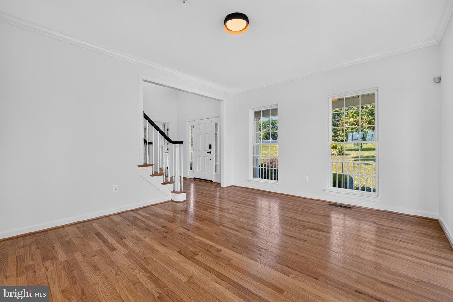 5891 Woodbine Road photo 5
