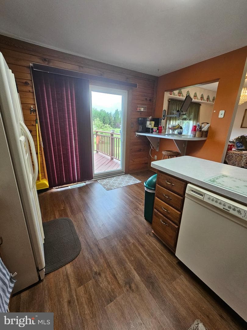 1497 Algonquin Court photo 27