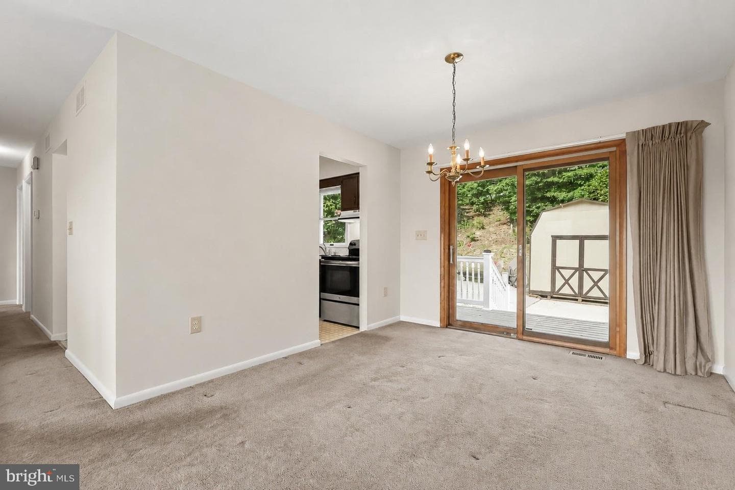 308 Waterview Court photo 15