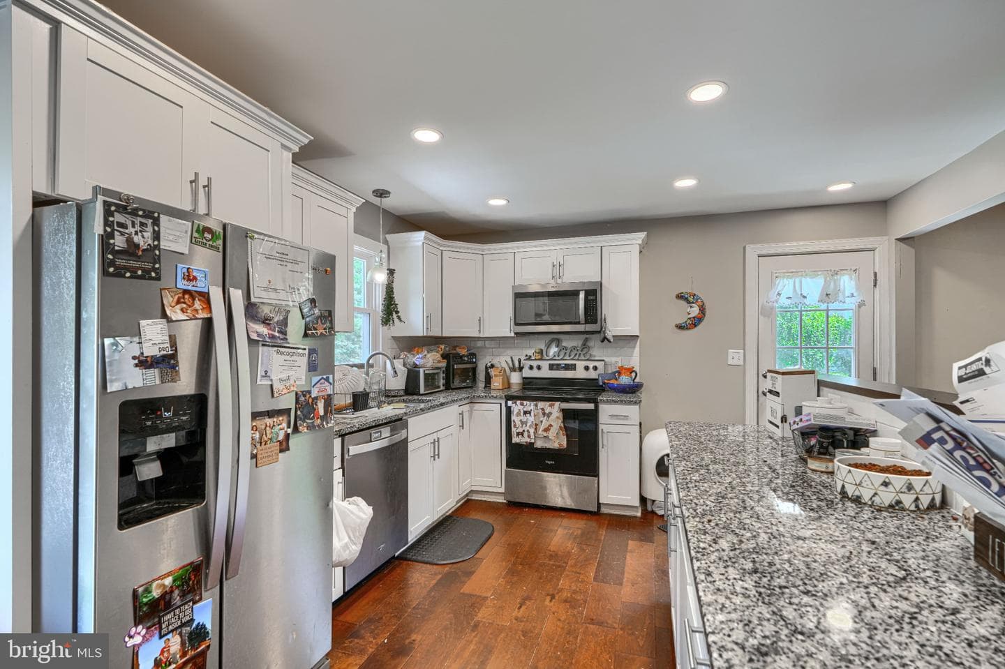 1727 Indian Ct photo 4