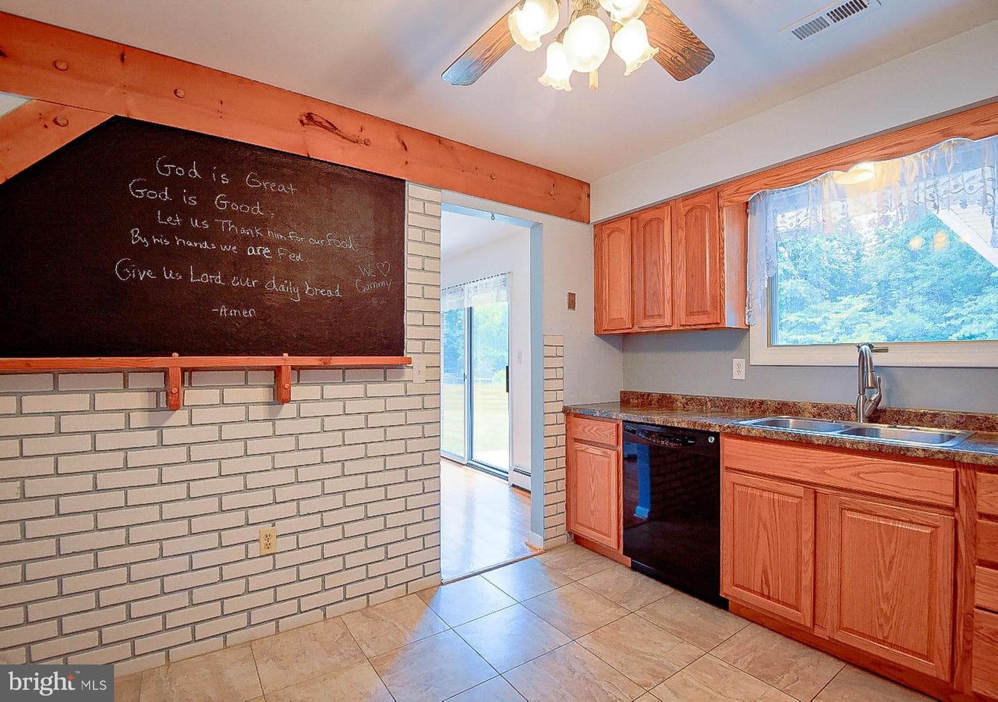313 Wayne Avenue photo 20